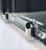 С гидромассажем  Royal Bath RB 90HK7-BT-CH (черное/прозрачное)