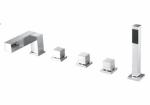   На борт ванны Bravat MAGIC CUBE F564124C-1
