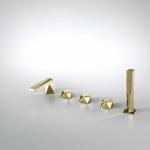   На борт ванны Bravat Diamond F518102G-DE GOLDEN